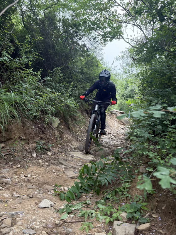 ZhangJiaHang3.jpg ZhangJiaHang3.jpg